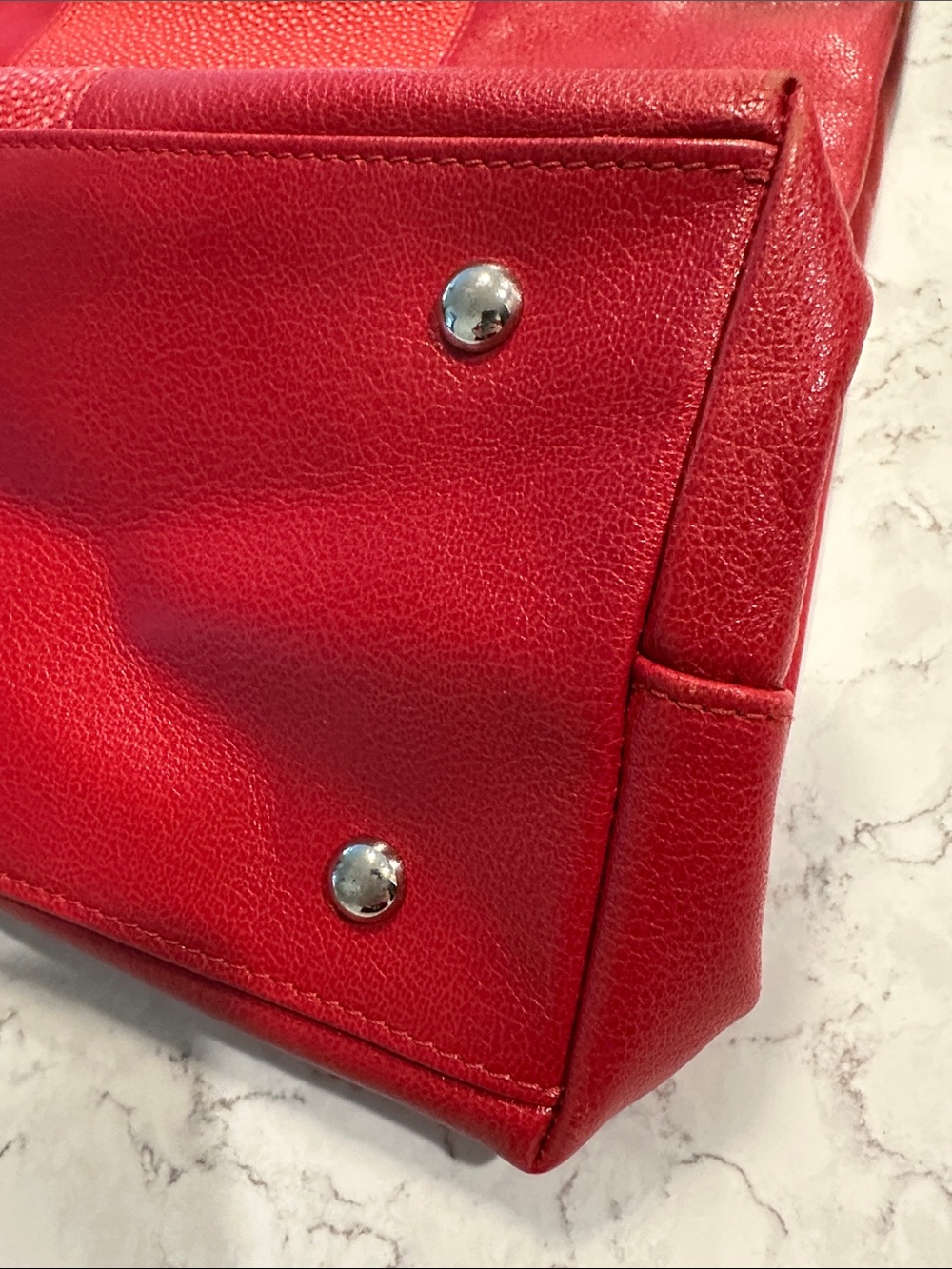 Longchamp Red Leather Tote with Textured Center Panel - Picture 4 of 13